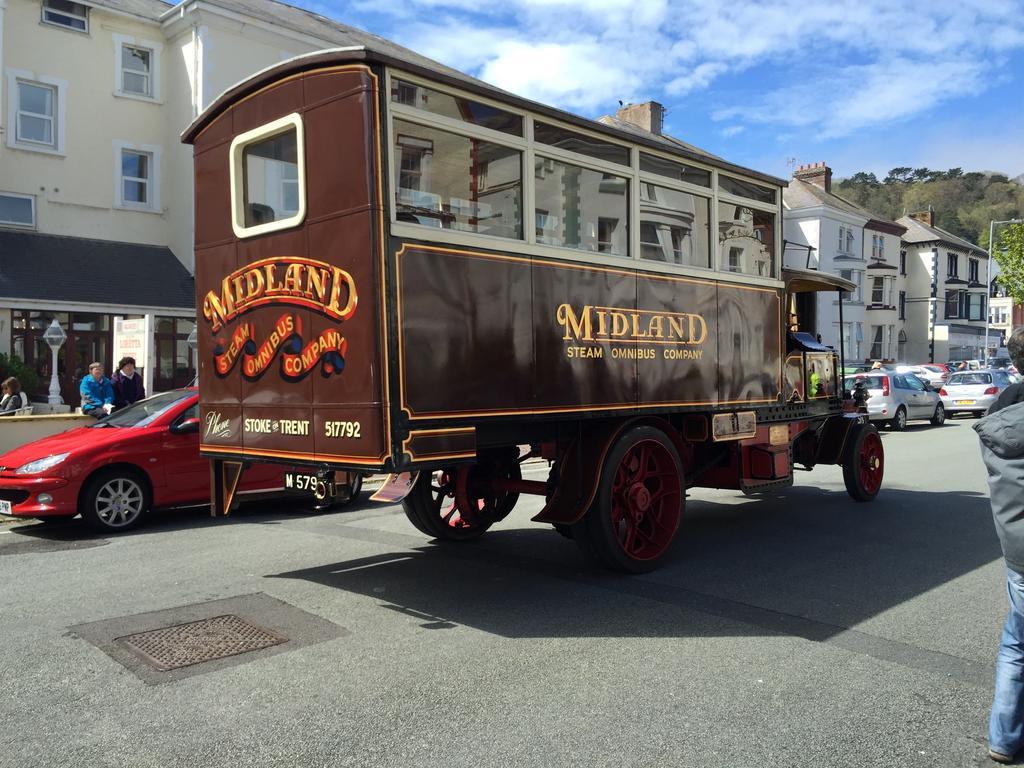 Chilterns Guest House Llandudno Dış mekan fotoğraf