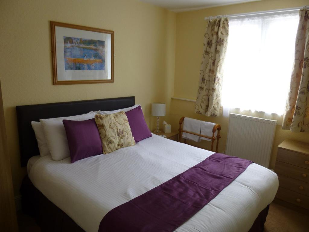 Chilterns Guest House Llandudno Oda fotoğraf